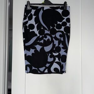 Ann Taylor Black and Gray Floral Pencil Skirt